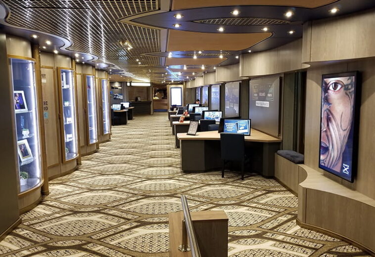 Holland America Line ms Noordam